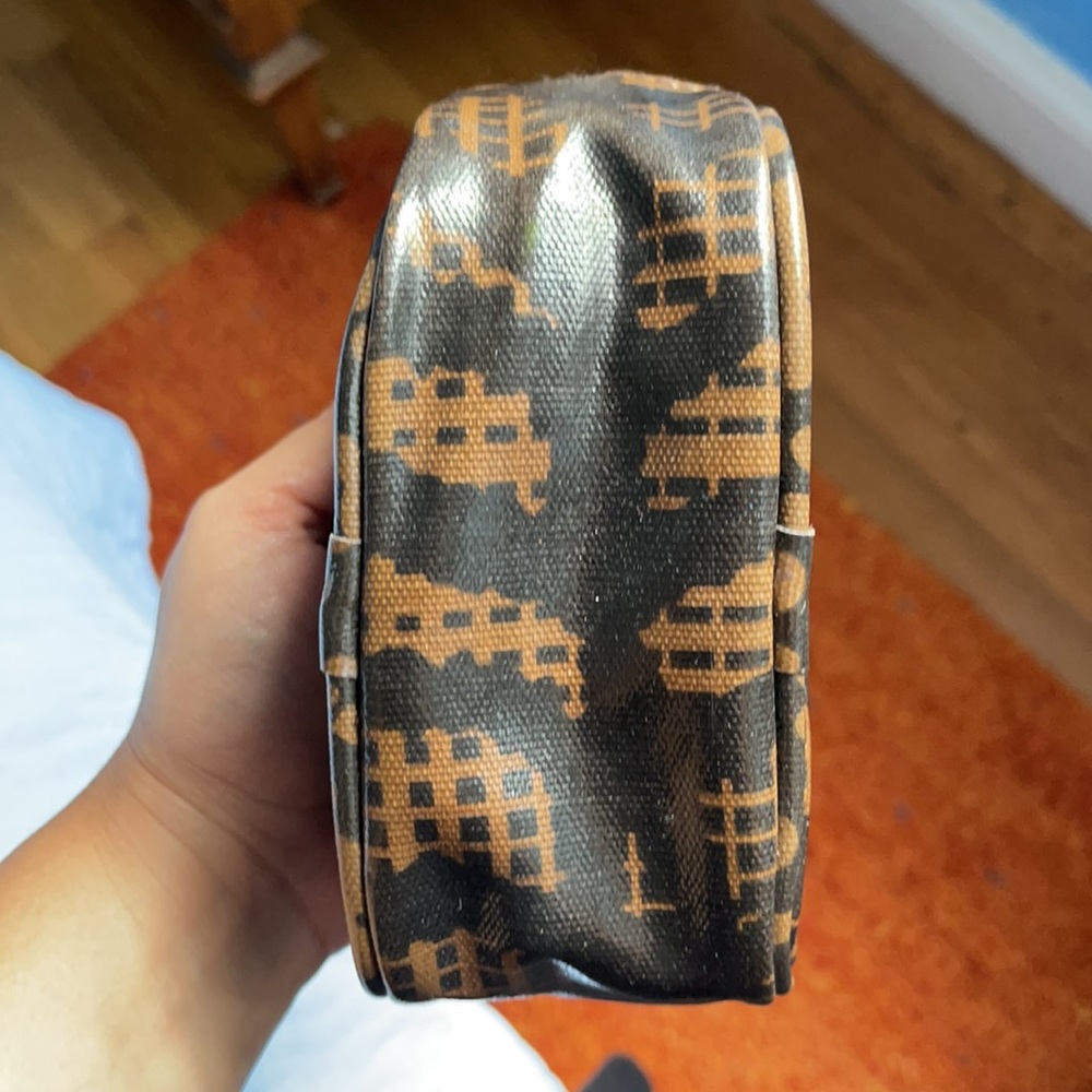 Tory Burch - Picture 4 of 5